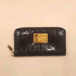 | MICHAEL KORS | Jet Set Phone Wallet